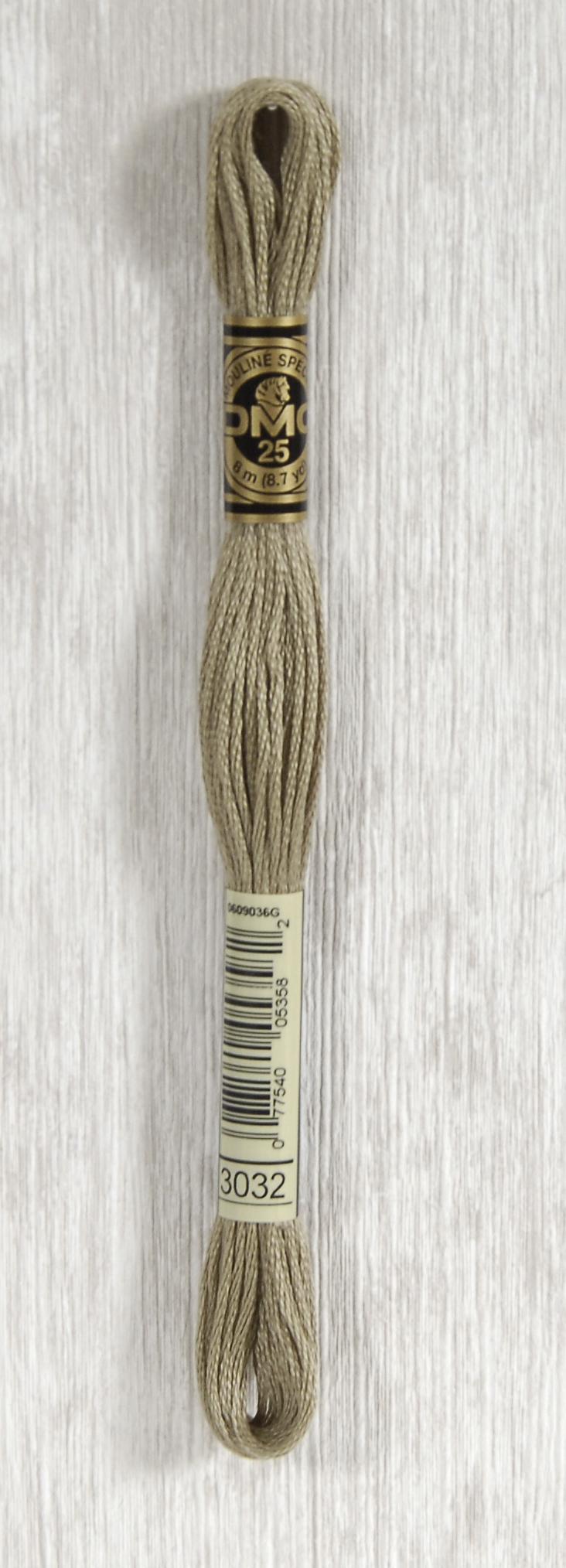 DMC Mouliné Spécial 25 Broderigarn - Farve 3032 Tilbud!