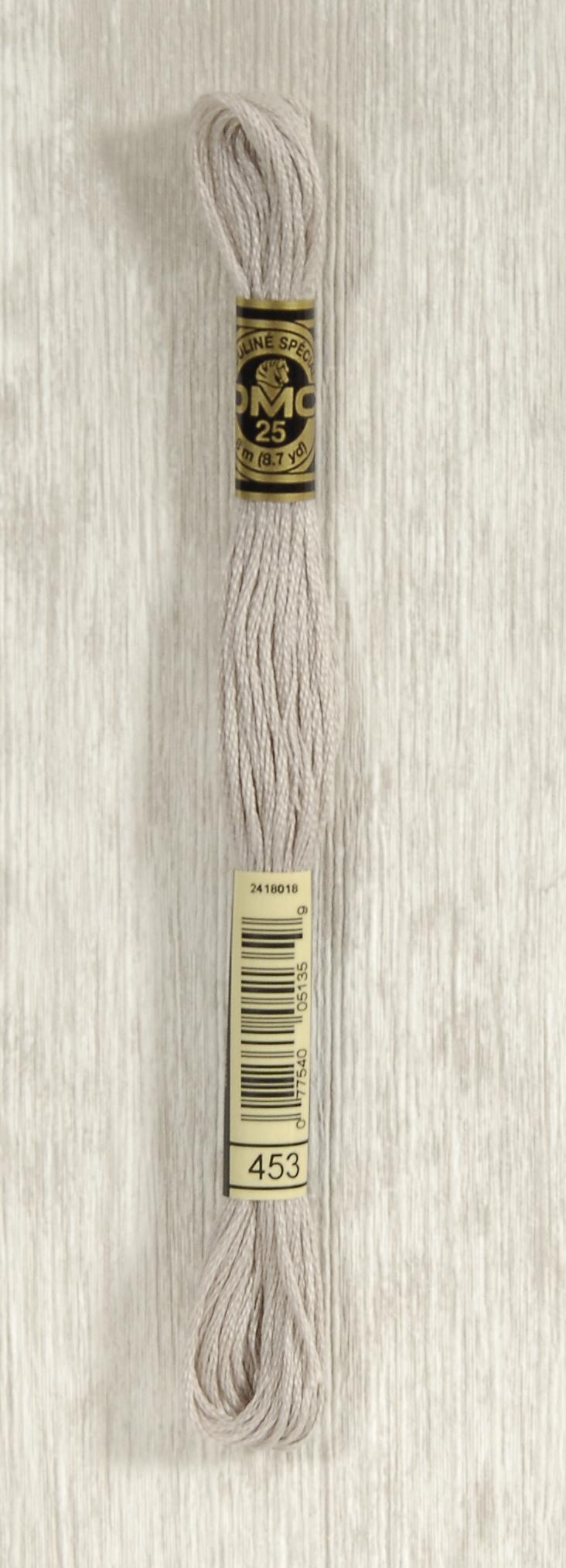 DMC Mouliné Spécial 25 Broderigarn - Farve 453 på tilbud!