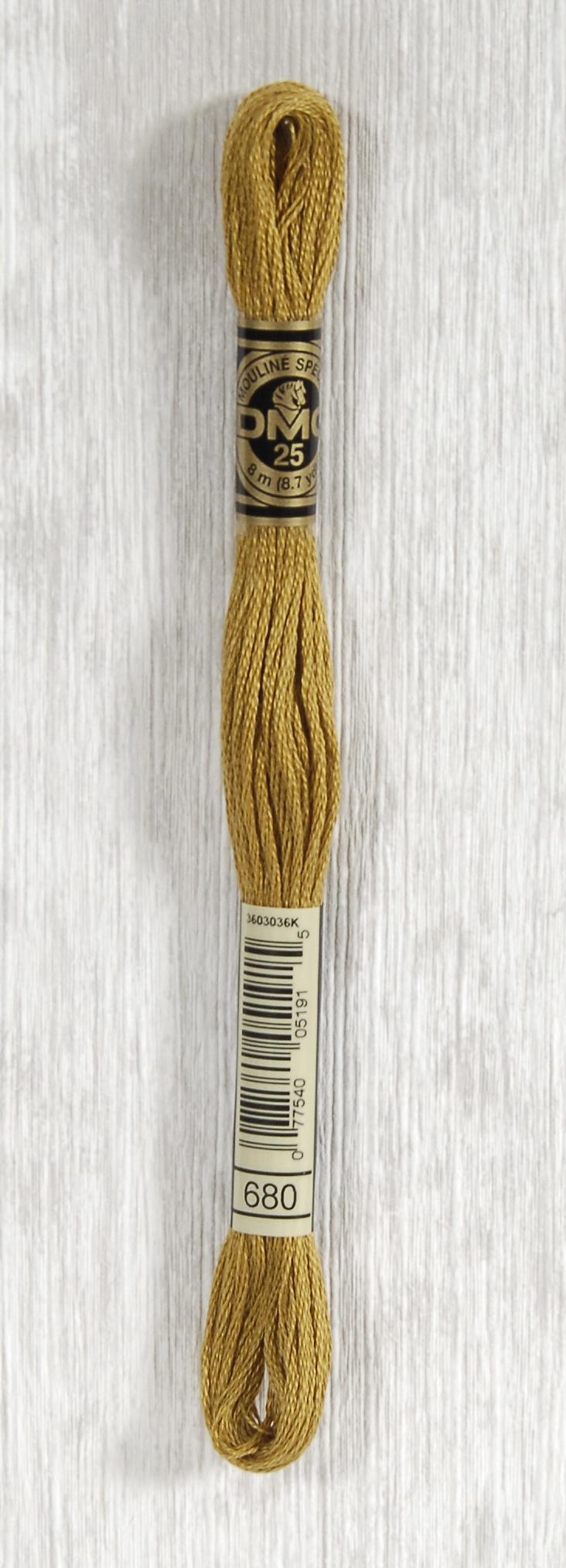 DMC Mouliné Spécial 25 Broderigarn - Farve 680 Tilbud!