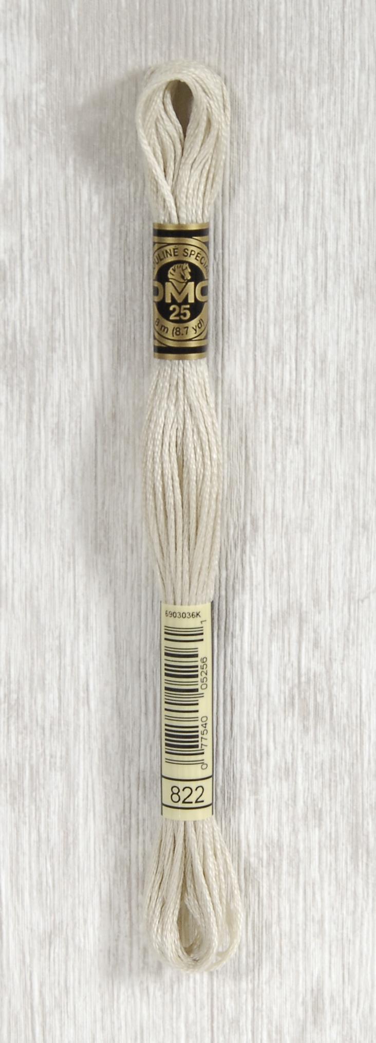 DMC Mouliné Spécial 25 Broderigarn - Farve 822 på tilbud!