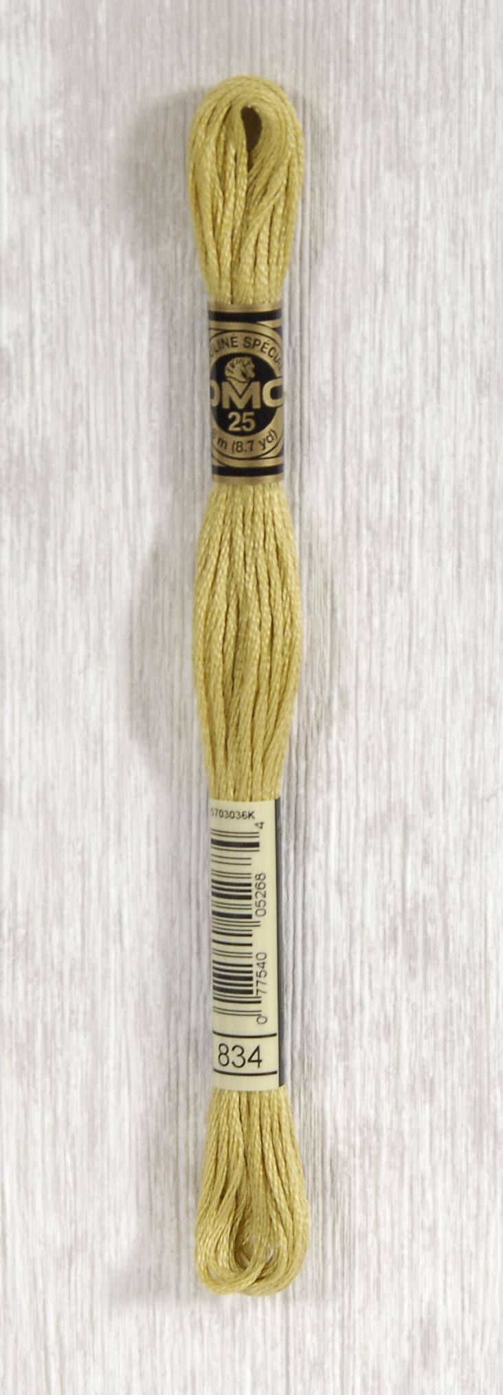 DMC Mouliné Spécial 25 Broderigarn - Farve 834 på tilbud!