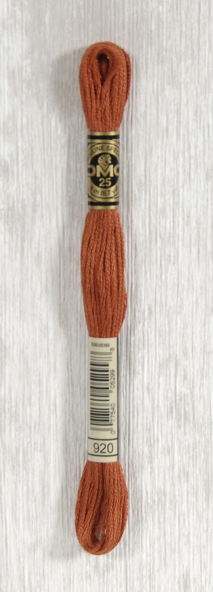 DMC Mouliné Spécial 25 Broderigarn - Farve 920 Tilbud!