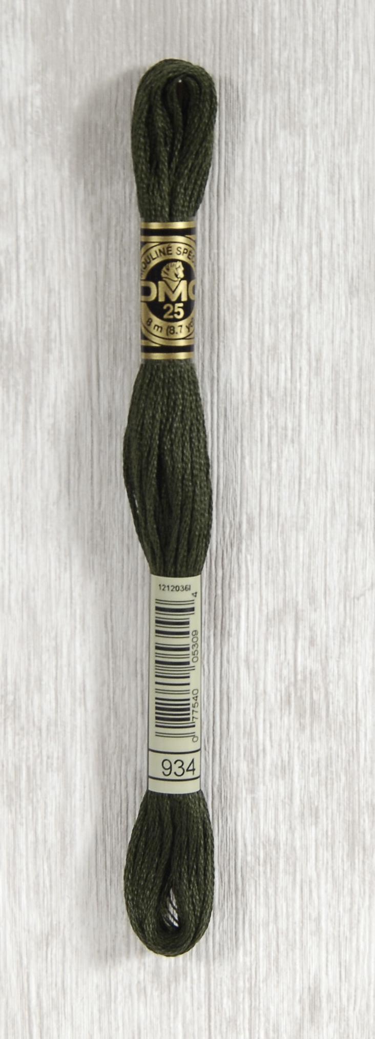 DMC Mouliné Spécial 25 Broderigarn - Farve 934 på tilbud!
