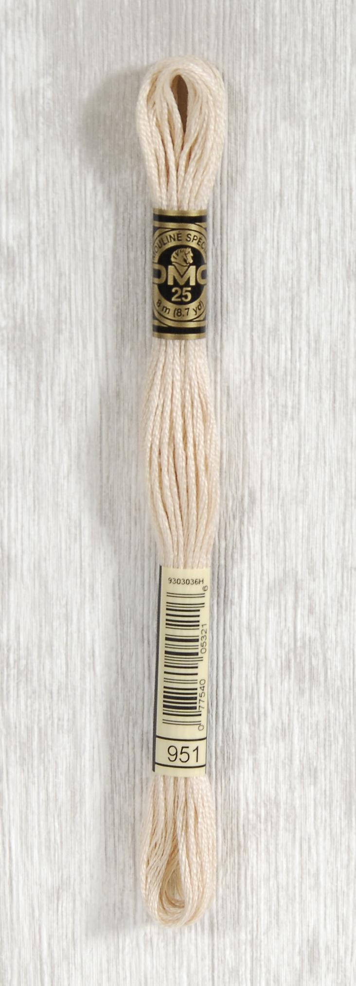 DMC Mouliné Spécial 25 Broderigarn - Farve 951 tilbud!