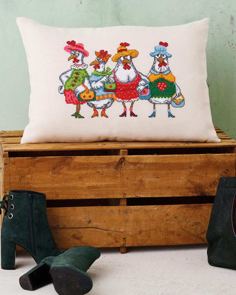 Permin Broderikit Pude med Høns - Chick-o-Holics 83-4123