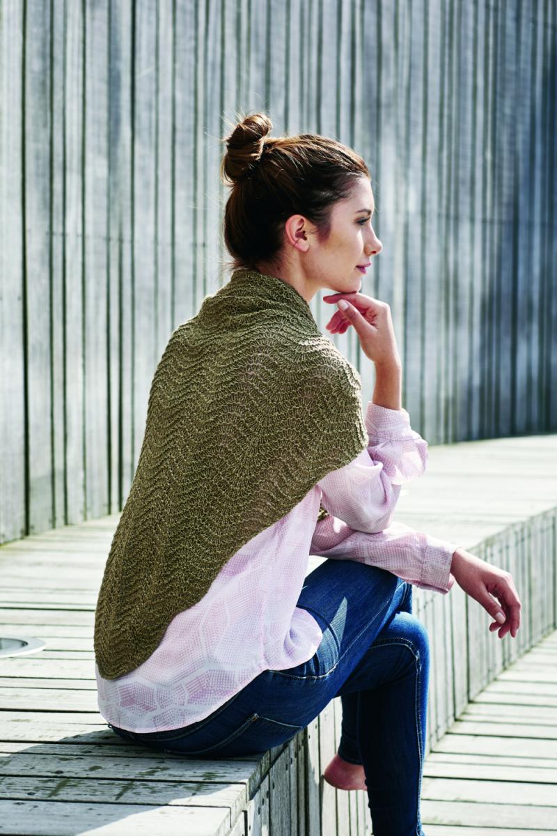 893416 Esther Strikkeopskrift - Fantastisk strikkeprojekt!