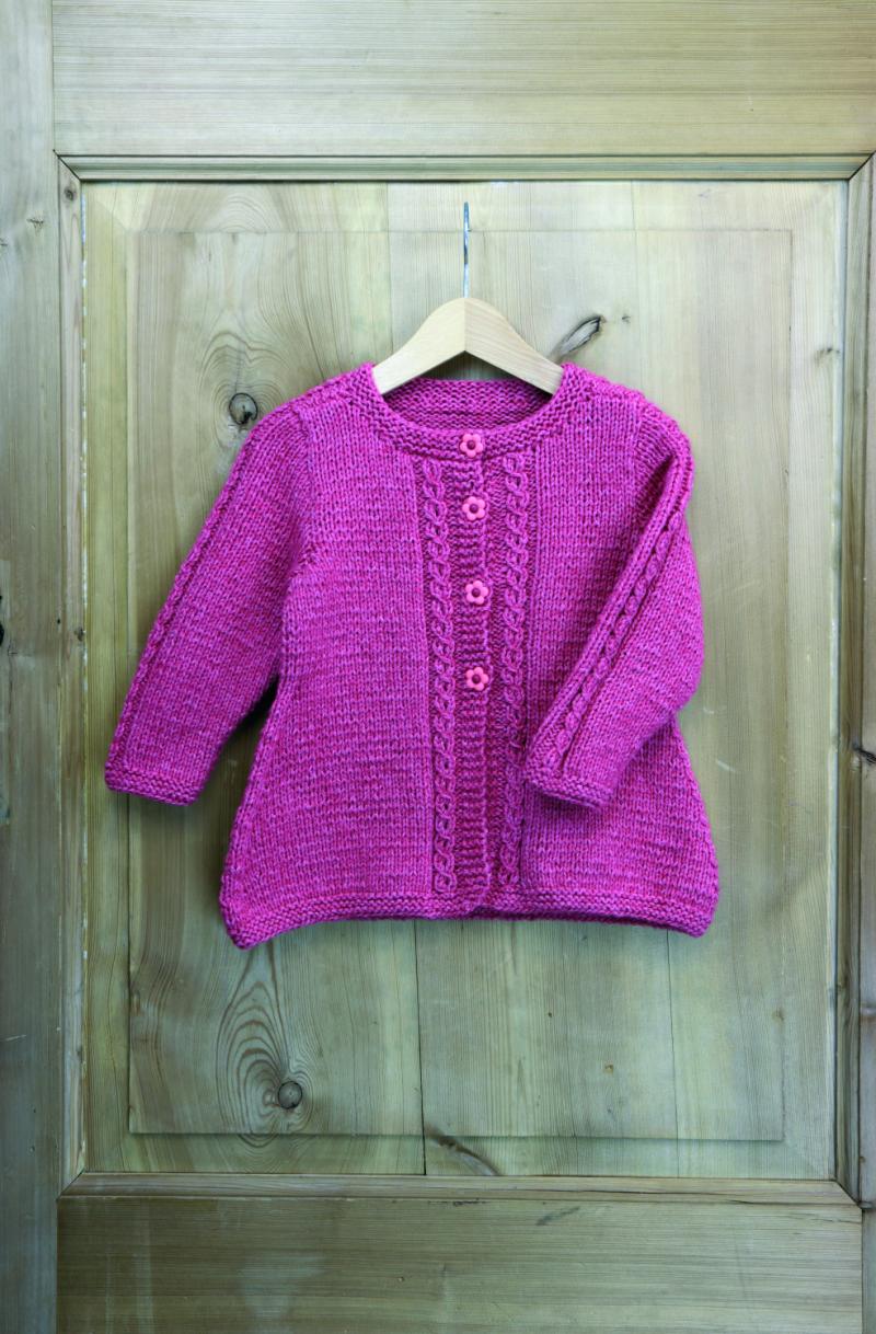 893424 Esther Strikkeopskrift - Kreativ Strikning til Alle