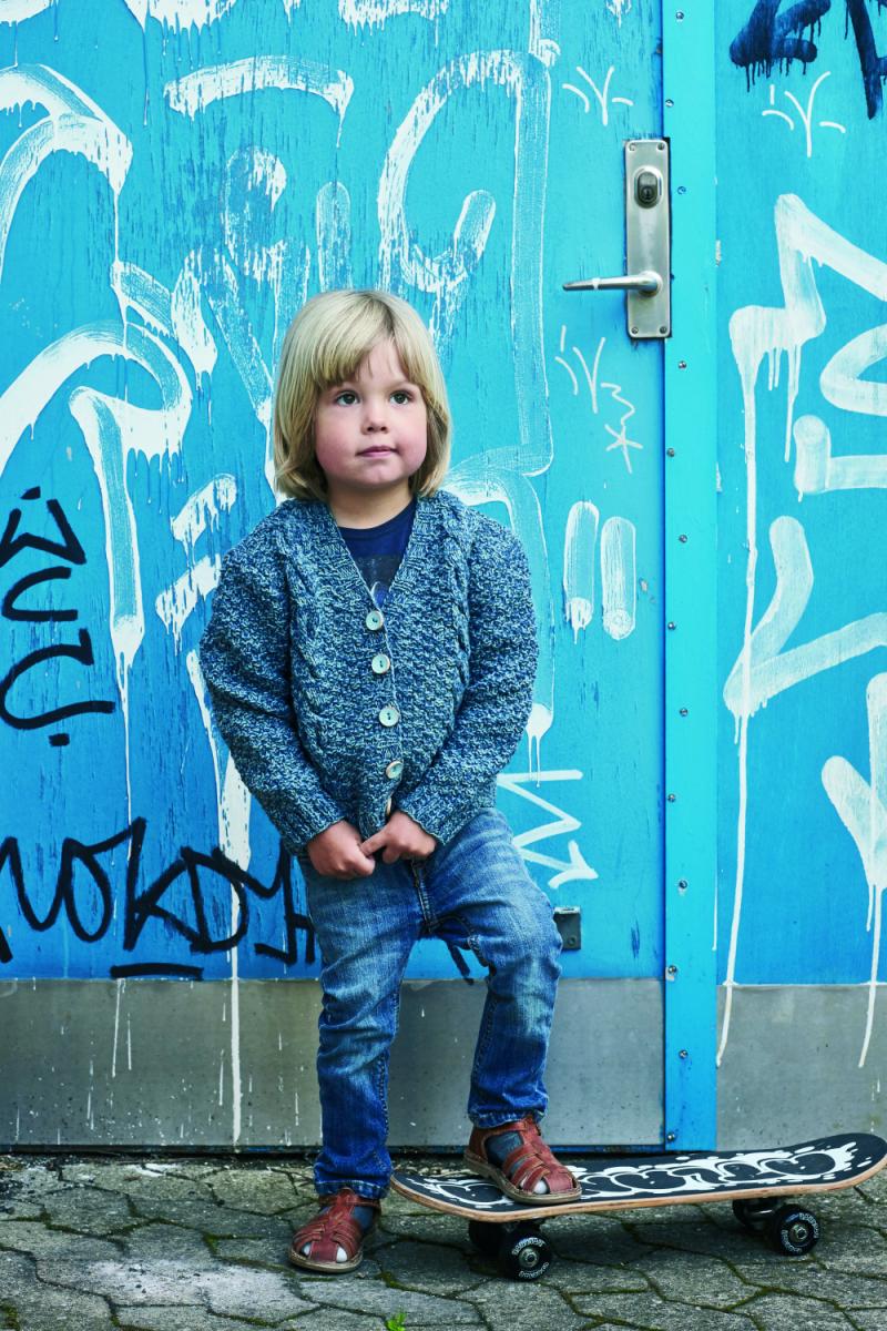 893431 Esther Strikkeopskrift - Fantastisk DIY projekt!