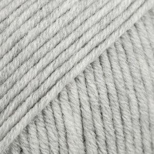DROPS Merino Extra Fine Garn - Lys Grå - 05