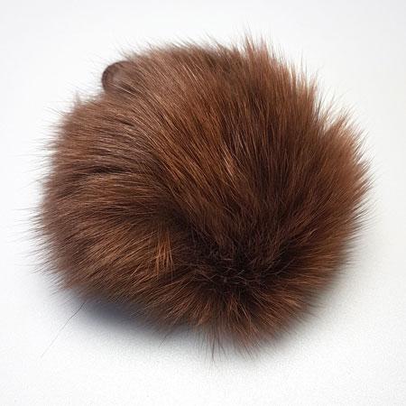 Ægte Kaninhår Pompon - Brun 90 mm til Dine Projekter