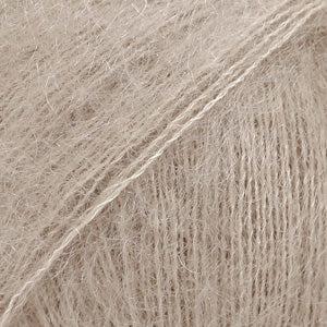 DROPS Kid-Silk Garn - Beige - 75% Mohair, 25% Silke