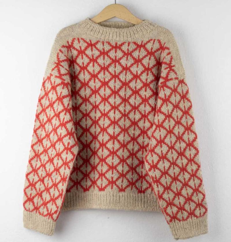 Aase Sweater Junior fra Isager - Moderne nordisk design