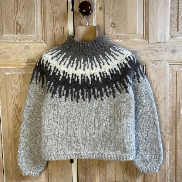 Strikkekit Sweater - Søster Elise i Børstet Uld