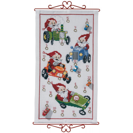 Permin Aida Julekalender Broderikit med Nisser 35x63cm