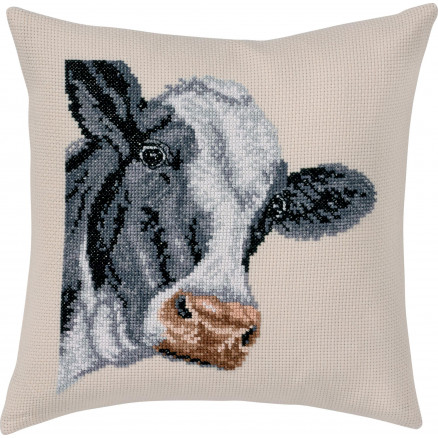 Permin Aida Broderikit - Pude med Broget Ko 40x40cm