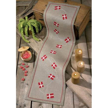 Permin Broderikit til Løber - Fødselsdag 33x119 cm