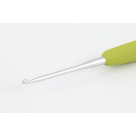 Clover Amour Hæklenål 2,0 mm US 0 Lysegrøn