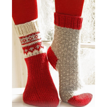 Twinkle Toes by DROPS Design 1 - Julesokker Grå med Lus Strikkeopskrift str. 22/23 - 41/43