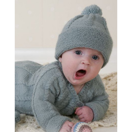 Little Prince by DROPS Design - Baby Jakke, Hue, Vanter og Sokker Strikkeopskrift str. 1/3 mdr - 2/3 år