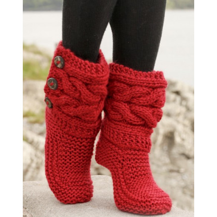 Little Red Riding Slippers by DROPS Design - Tøfler med snoninger Strikkeopskrift str. 35/37 - 40/42
