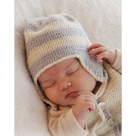 Heartthrob Hat by DROPS Design - Baby Hue Hækleopskrift str. 1/3 mdr - 3/4 år