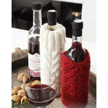 Pour on the Charm! by DROPS Design - Flaskeskjuler Strikkeopskrift 0,75 l - 2 stk