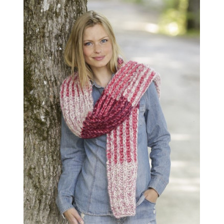 Raspberry Hug by DROPS Design - Halstørklæde Strikkeopskrift 173x32 cm