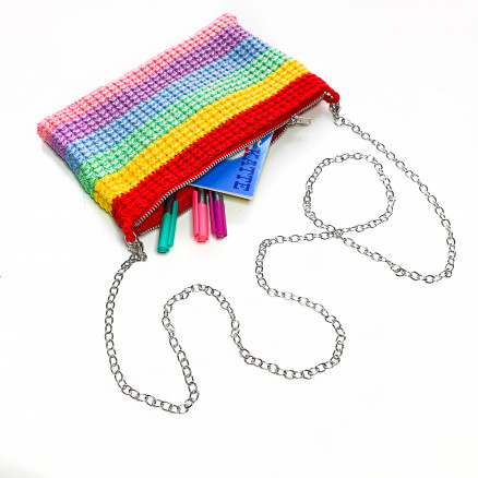 Rainbow Clutch af Rito Krea - Taske Hækleopskrift 22x14cm