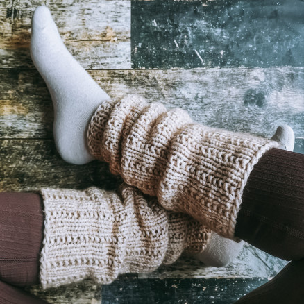 Classy Benvarmere af Rito Krea - Benvarmere Strikkeopskrift Onesize