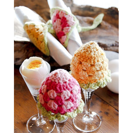 Easter Morning by DROPS Design - Æggevarmer og Servietbånd Hækleopskrift