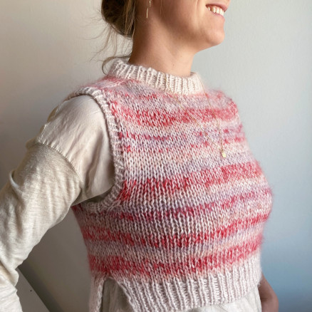 Lovelace Vest af AlmaKnit - Garnpakke til Lovelace Vest Str. XS-XXXL