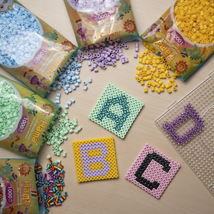 Tal -og bogstaver i Hama Perler af Rito Krea - Perlemønster Bogstaver - 48 stk.