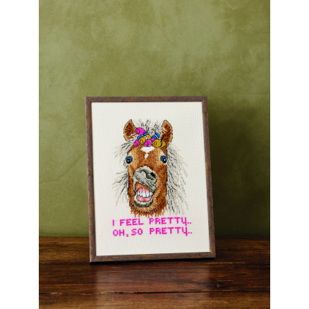 Permin Broderikit I feel pretty 18x24cm