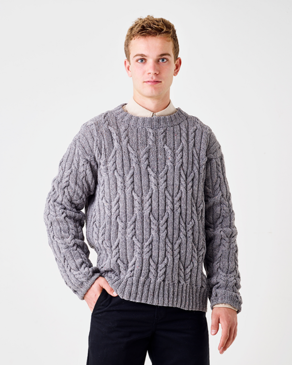 Sweater med snoninger (digital opskrift)