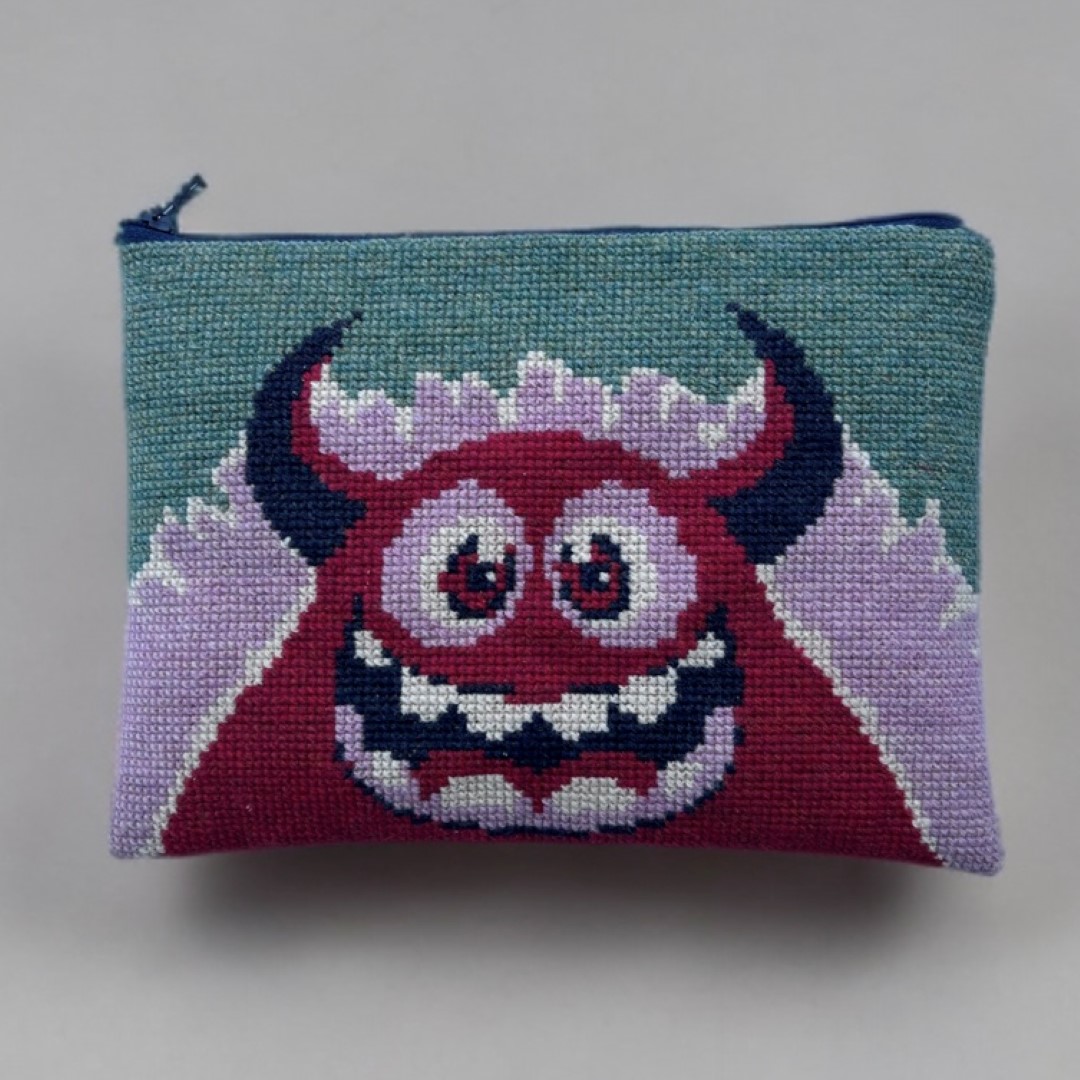 Baldyre broderi - Fru Tø - clutch