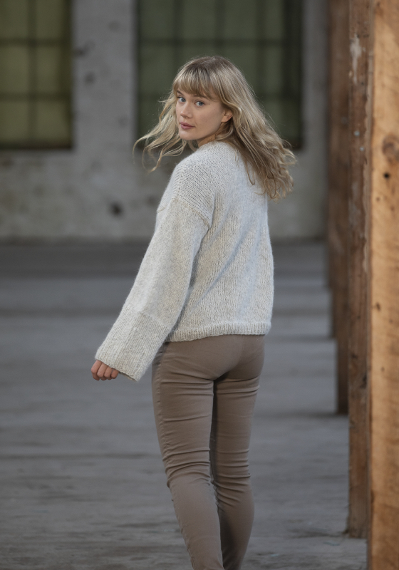 "Bredine" Genser - Viking Design 2206-7 Kit - XS-XXXL - Viking Alpaca Bris, fra Viking