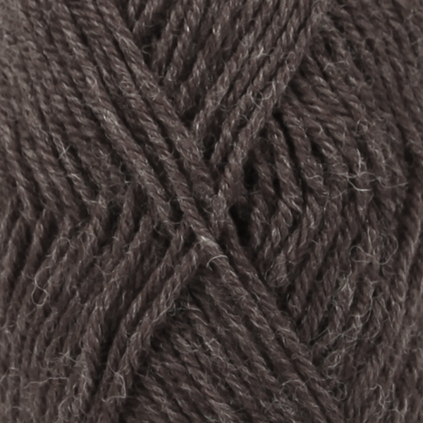 DROPS Karisma 56 Mørkebrun Mix, Uldgarn, fra DROPS Design