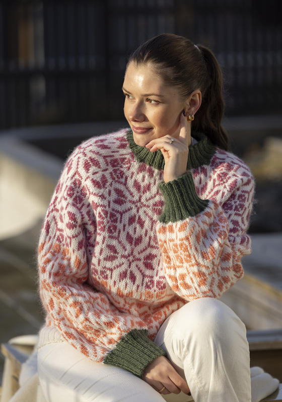 k-2501-05 "Filippa"-oversized genser (PDF 20 KR)
