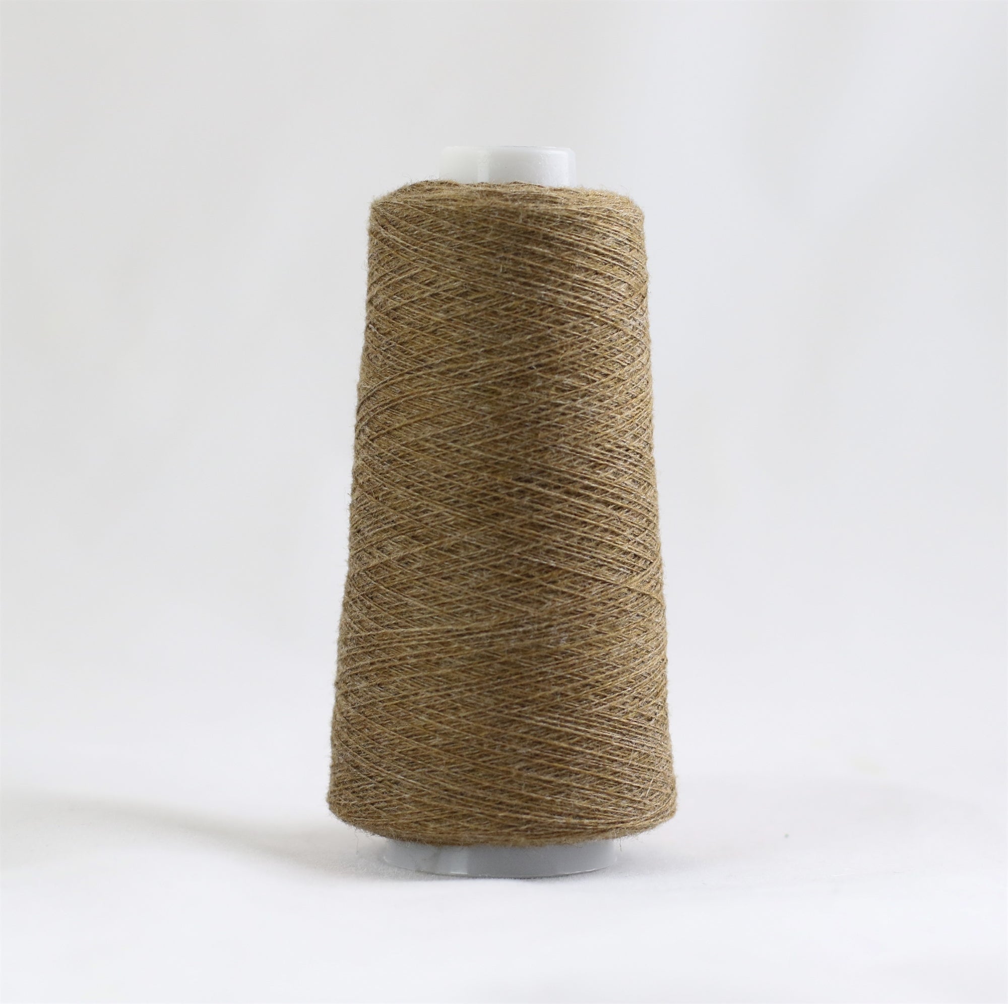 Kashmir Lux  Cashmere & uld fra Familien Davidsen - 08 Nougatbrun