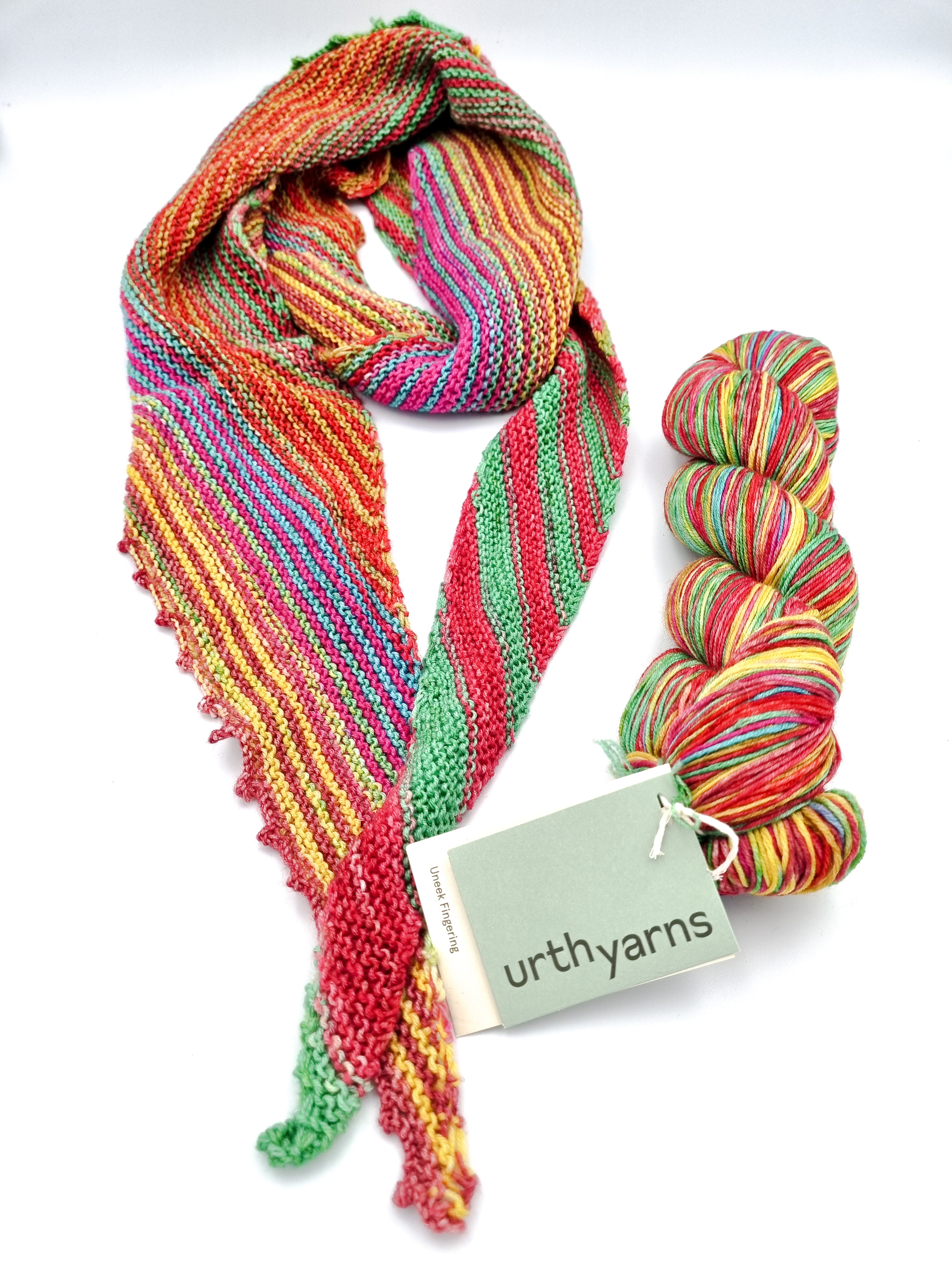 Marsk tørklæde strikkekit i Uneek Fingering fra Urth Yarns - 3014