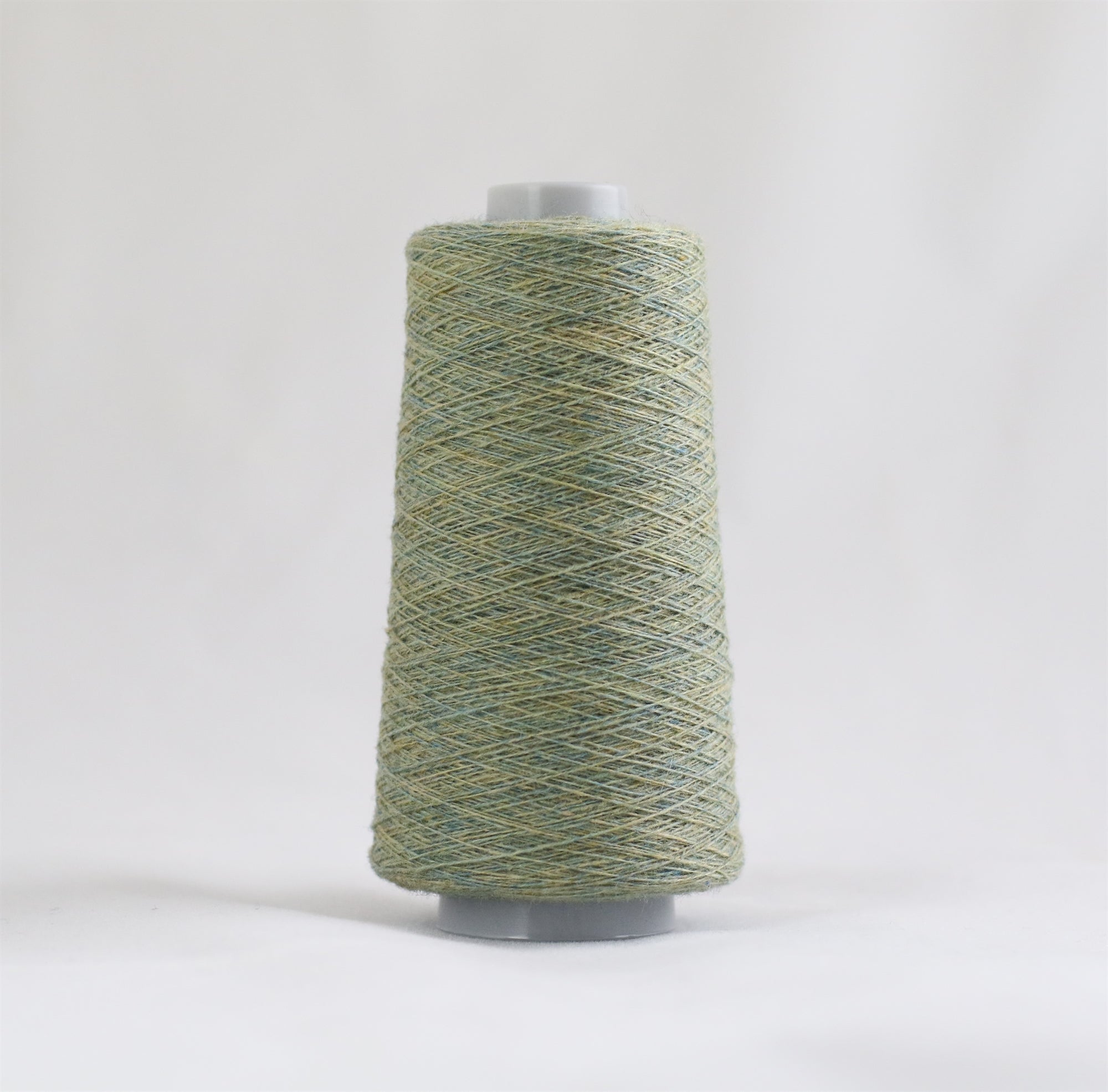 Kashmir Lux  Cashmere & uld fra Familien Davidsen - 77 Pastelgrøn