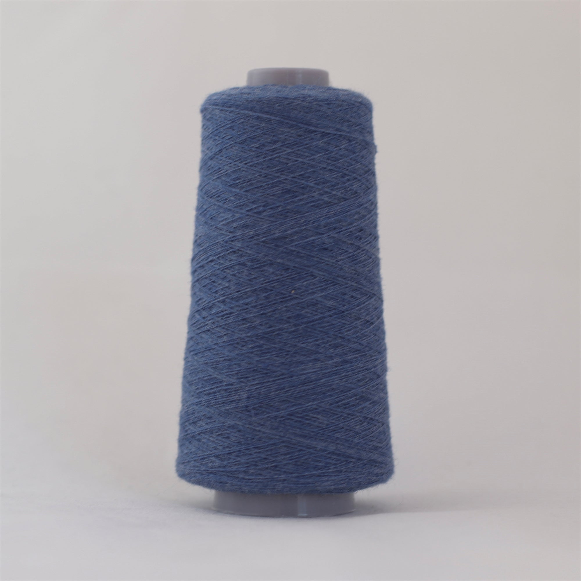 Kashmir Lux  Cashmere & uld fra Familien Davidsen - 85 Kongeblå