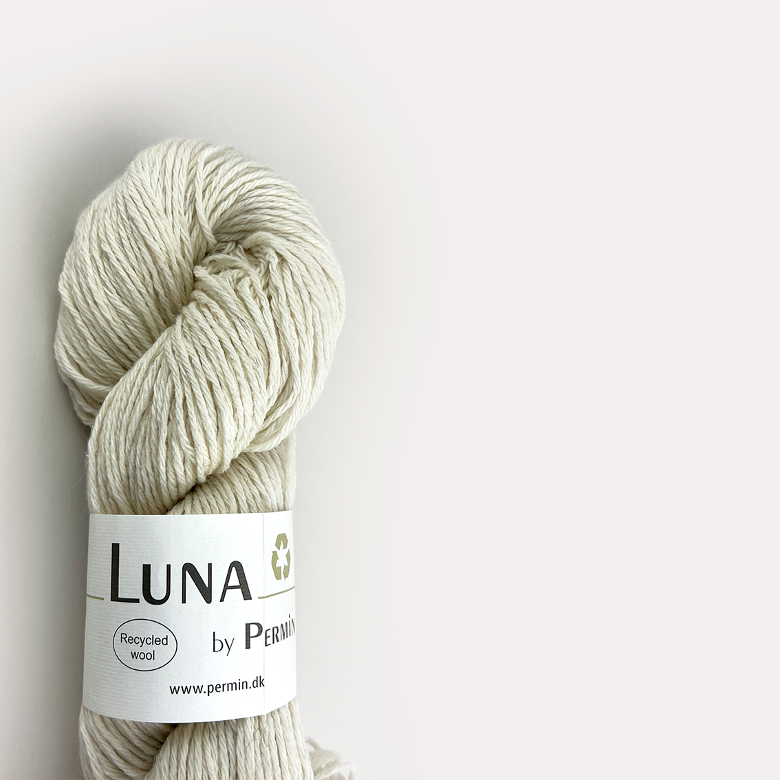 Luna by Permin Recycled uld - 13 Råhvid