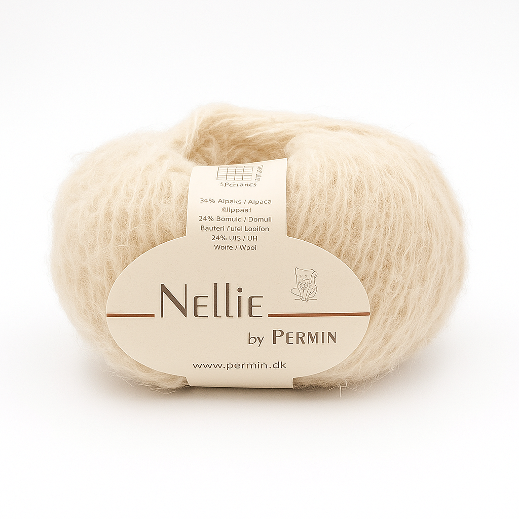 Bluse i bred rib med snoninger, Strikkekit i Nellie by Permin, art. 892414 - 02 Råhvid/Grøn/Gylden - XL