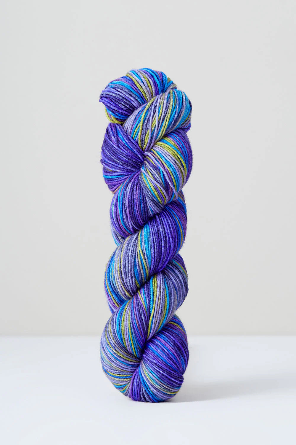 Urth Yarns, Uneek Fingering, håndfarvet merinould - 3003