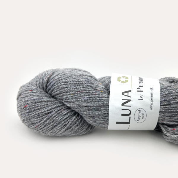 Børnevest med fletmønster | Strikkekit - Askegrå - 37 / 2-4 år