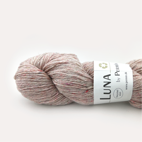 Børnevest med fletmønster | Strikkekit - Naturtweed - 33 / 6-8 år